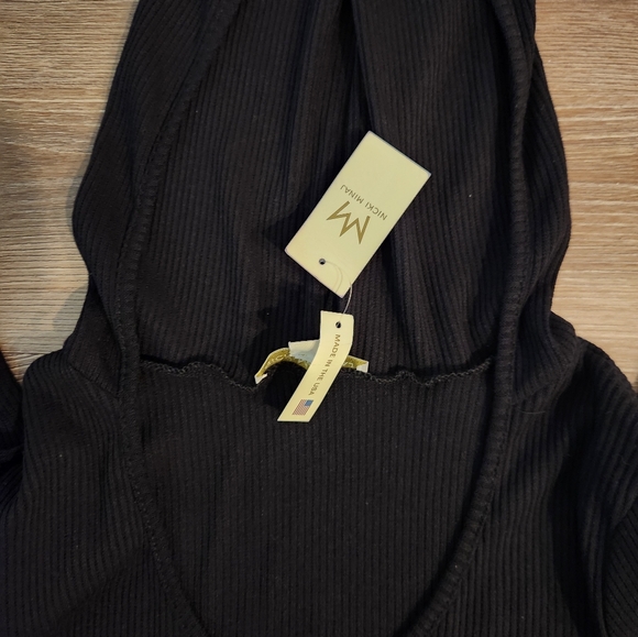 🔥2 PC Nicki Minaj - Picture 3 of 5